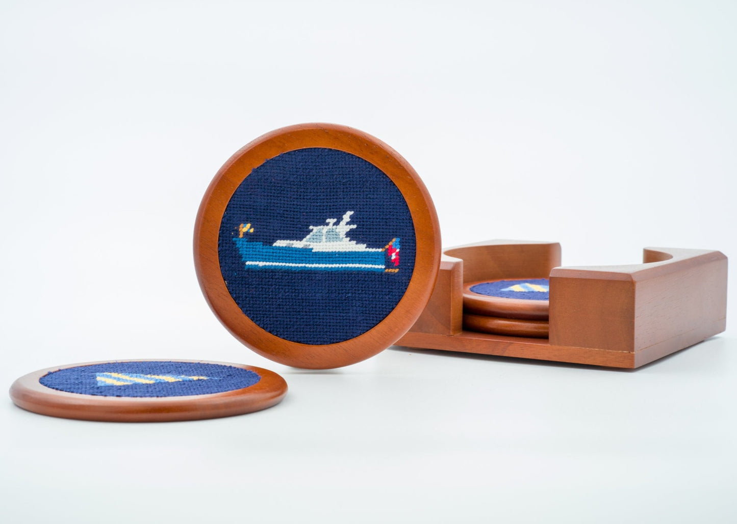 B&G Hinckley Talaria Coasters